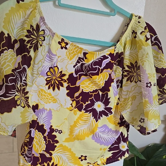 Maeve Floral Yellow and Purple Top - Picture 6 of 7